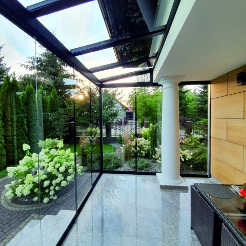 Bezrámové rámové balkónové systémy, výrobca Poľsko