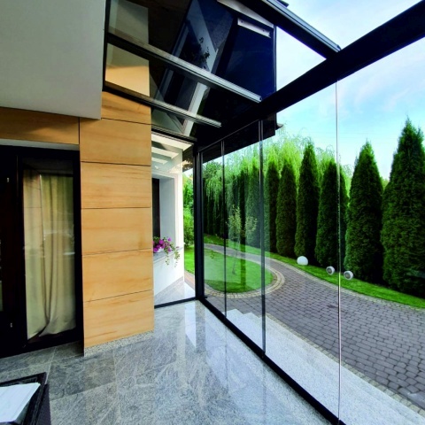 Bezrámové rámové balkónové systémy, výrobca Poľsko