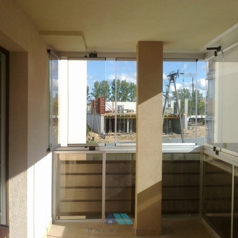 Bezrámové rámové balkónové systémy, výrobca Poľsko