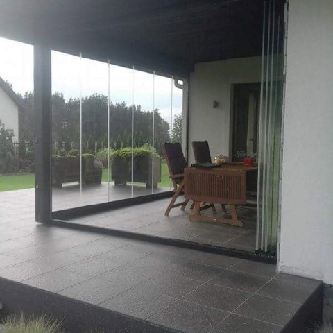 Bezrámové rámové balkónové systémy, výrobca Poľsko